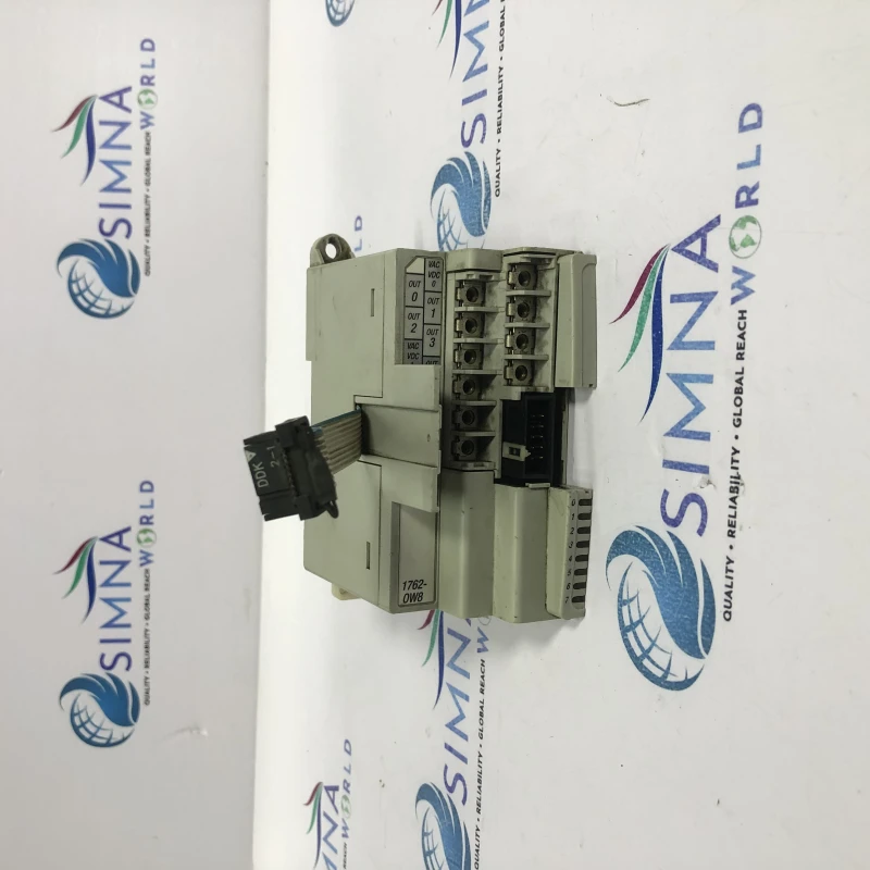 Allen-Bradley 1762-OW8 MicroLogix Relay Output Module 8-Point