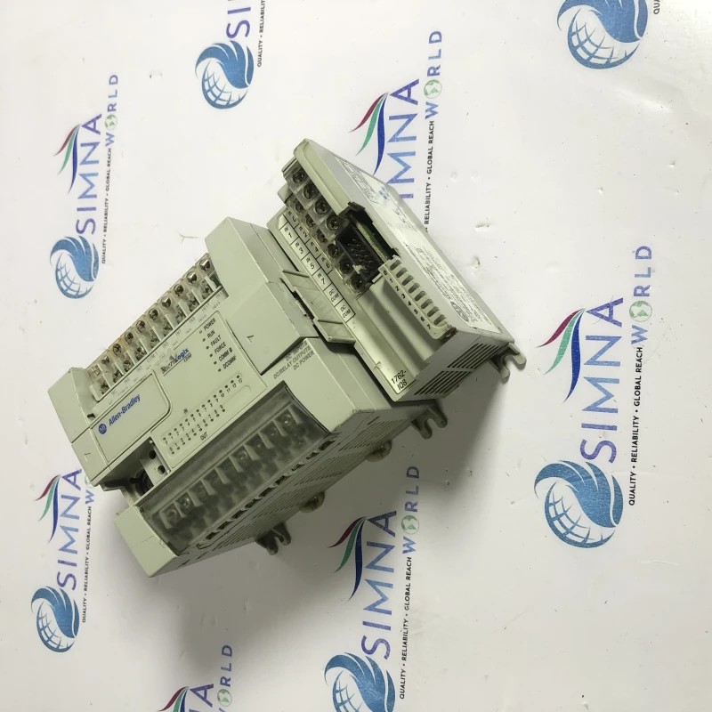 Allen-Bradley MicroLogix 1200 PLC 1762-L40BWA with 1762 Expansion Output Module