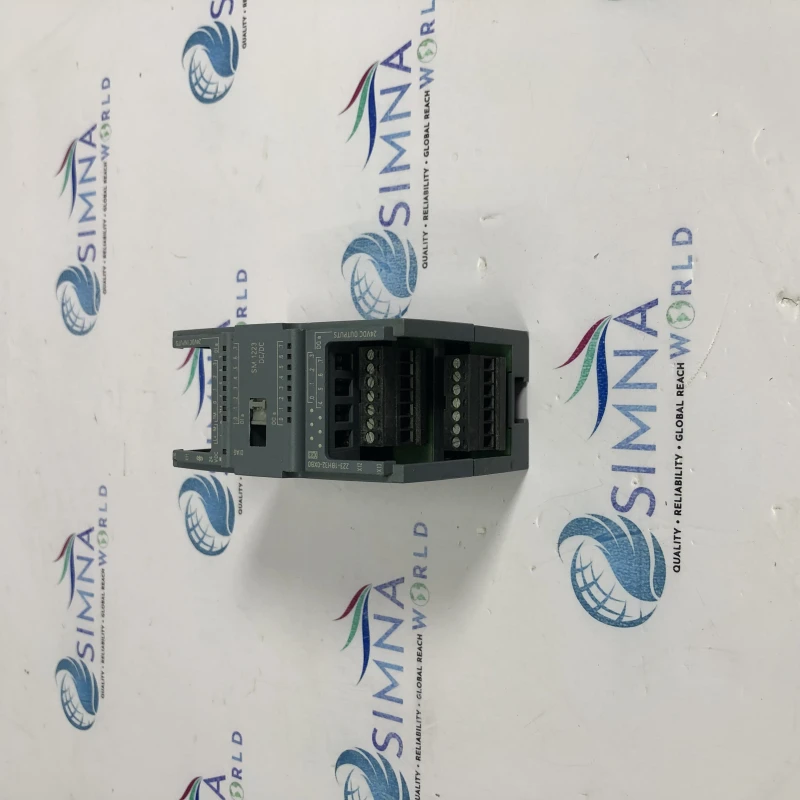 Siemens 6ES7223-1BH32-0XB0 SIMATIC S7-200 Digital I/O Module.